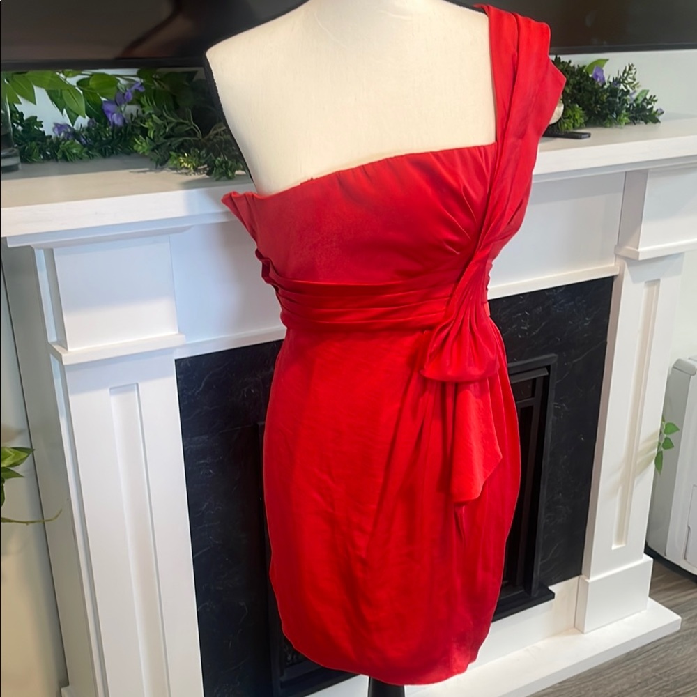 BCBGMaxAzria Red Asymmetrical Ruched Cocktail Dress